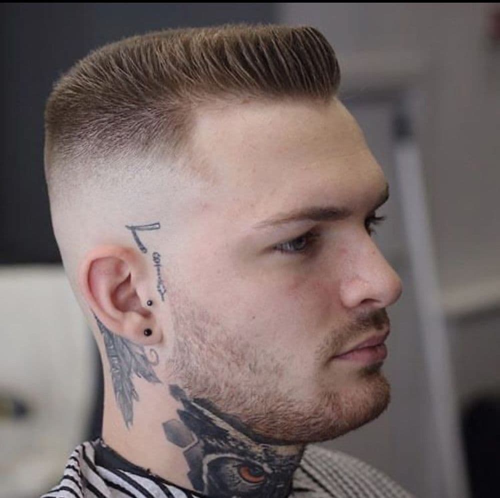 Corte Corte Militar, referencia 6
