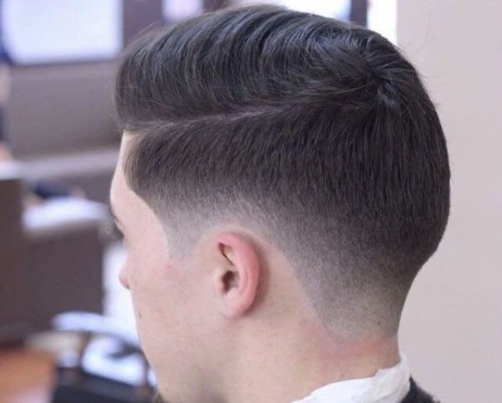 Corte Side Part realizado en WStudio Barbería