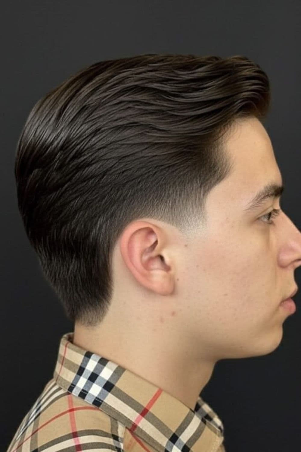 Corte Slick Back, referencia 4