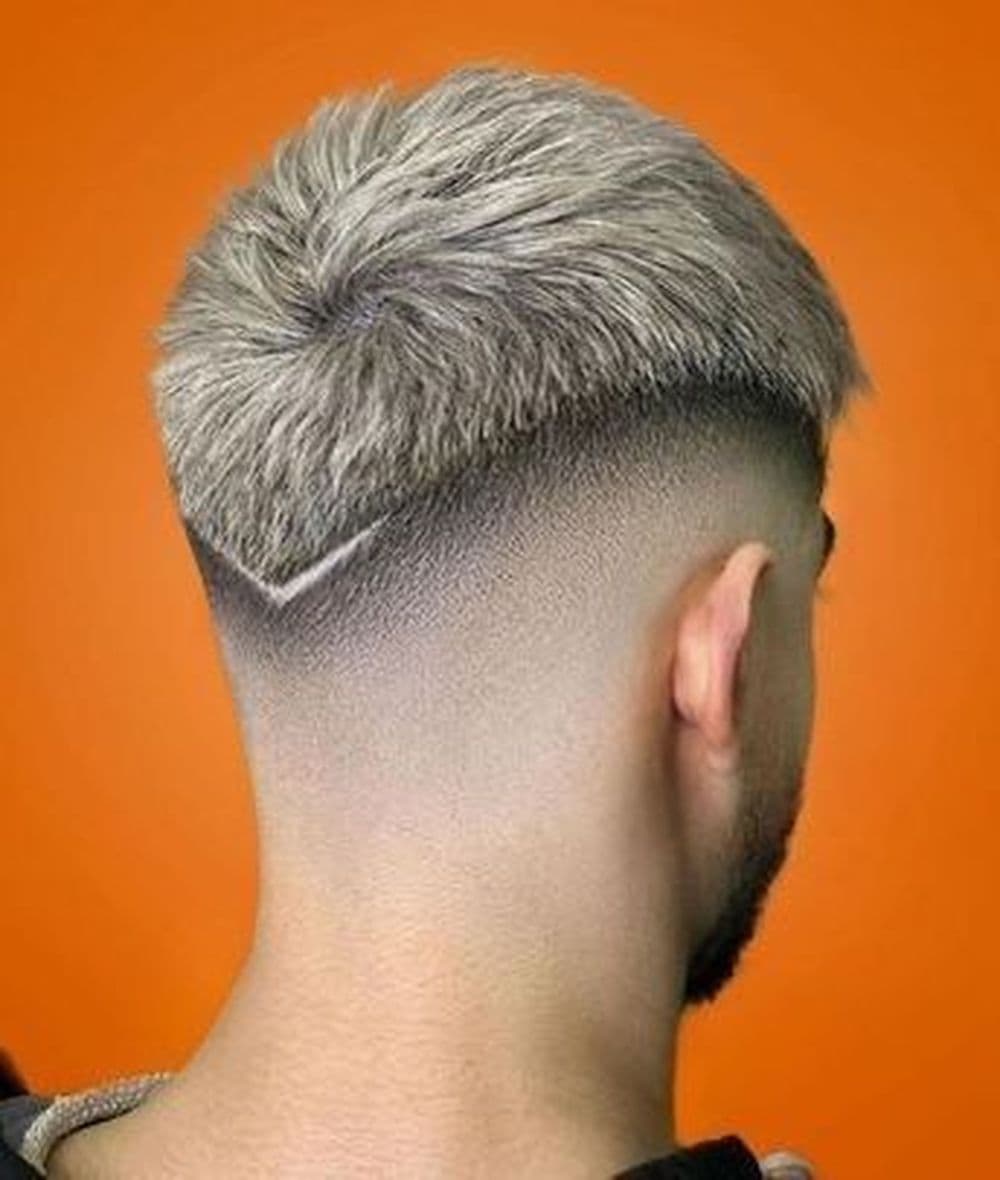 Corte Corte en V realizado en WStudio Barbería